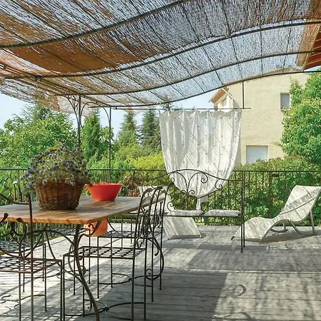 Lägenhet Beautiful In W/ Wifi And 3 Bedrooms *